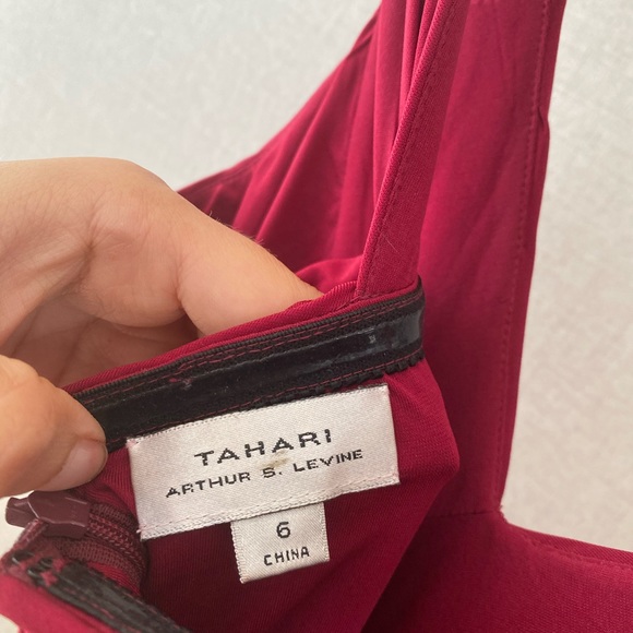 🔥🔥Tahari  dress size  6🔥🔥 - Picture 3 of 3